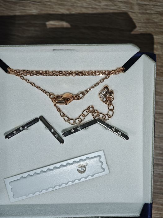 Swarovski бижута