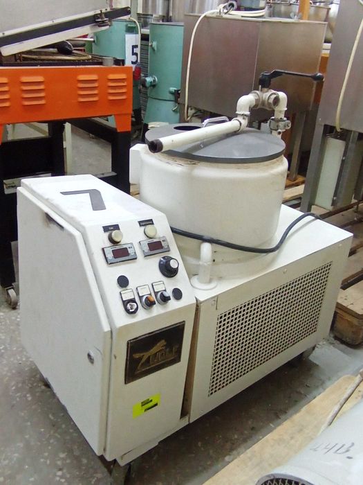 Машина для темперирования шоколада "WOLF"