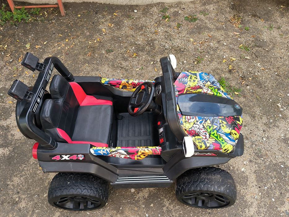 Продам электро машинку