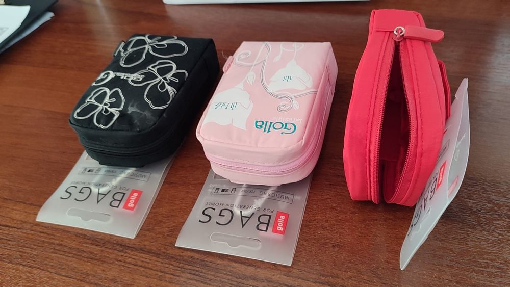 Мягкие чехлы и кармашки