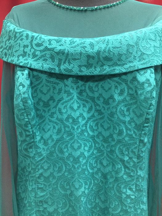 Женское платье