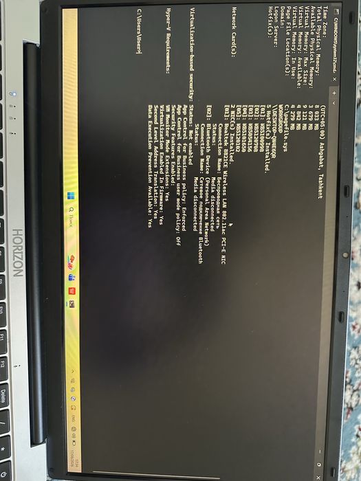 Notebook sotiladi