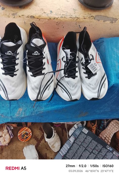 Adidași bărbați Nr 42