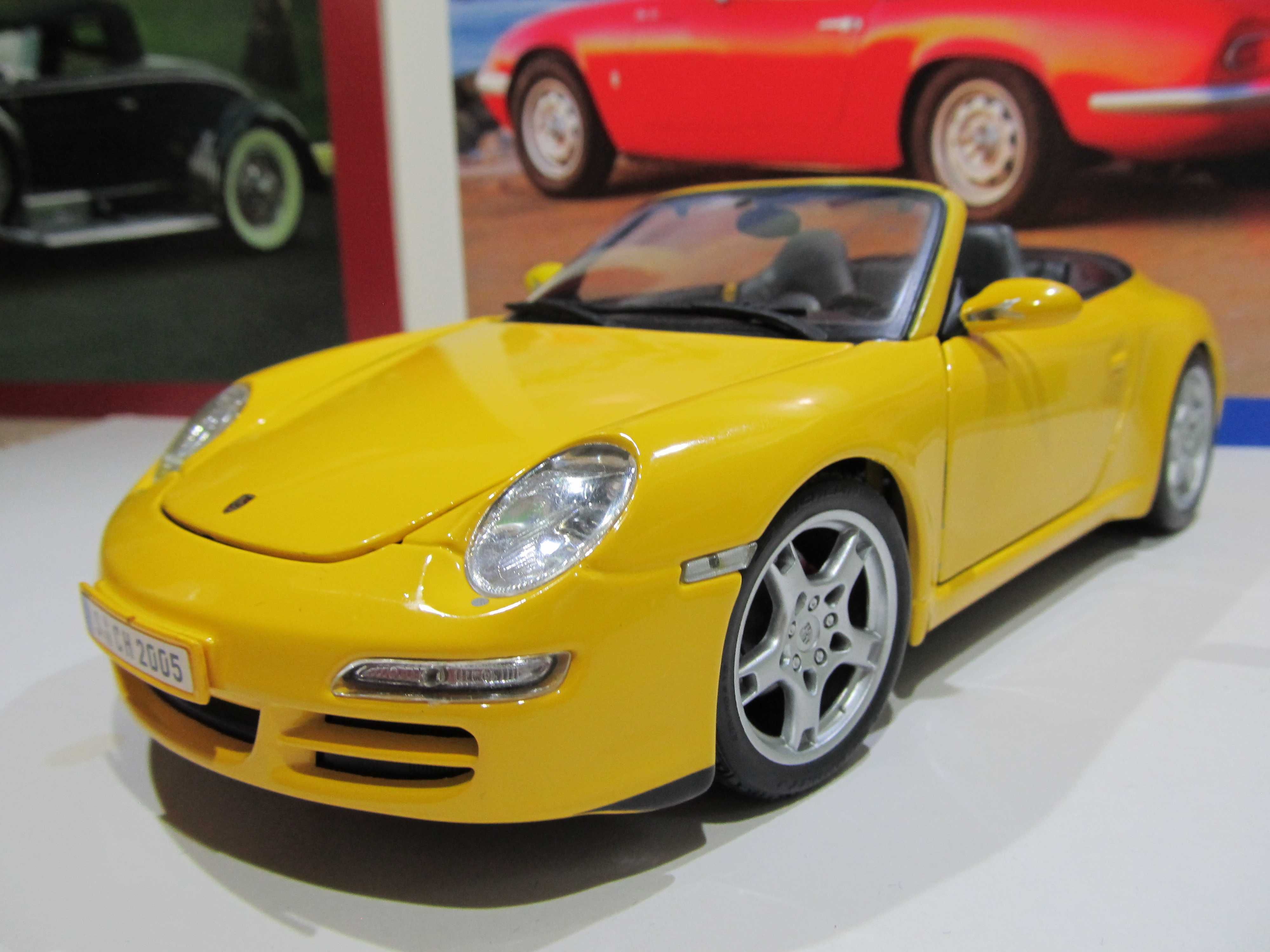 Maisto porsche hot sale 911 carrera 4s