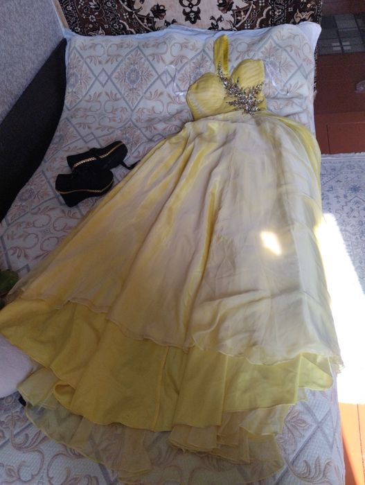 Платье и Туфли продам