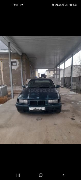 Срочно продам 320i