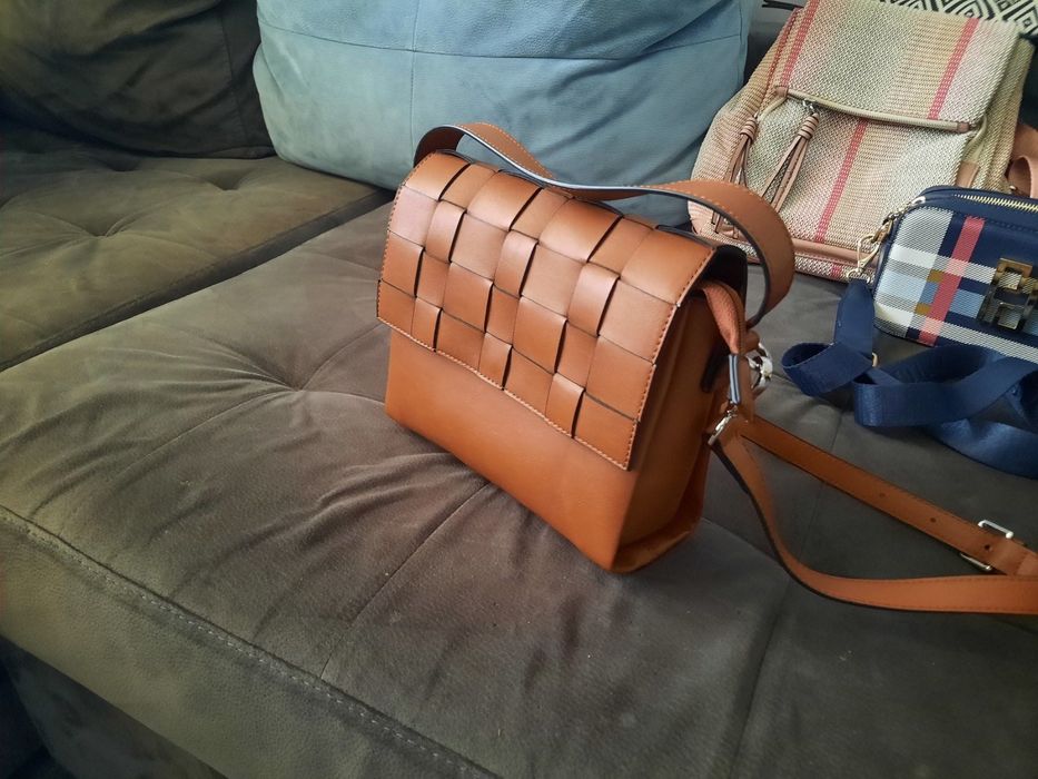 Малка дамска чанта