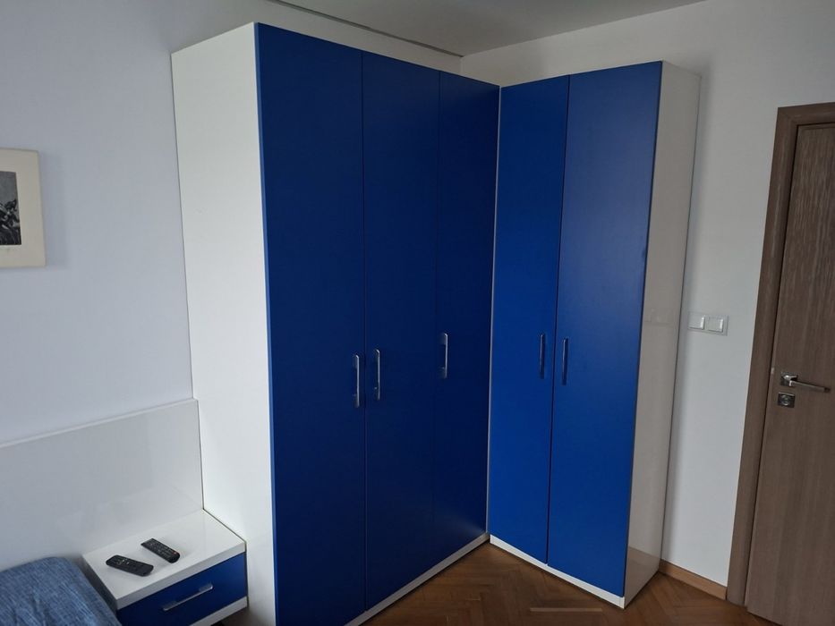 Спалня комплект с гардероби