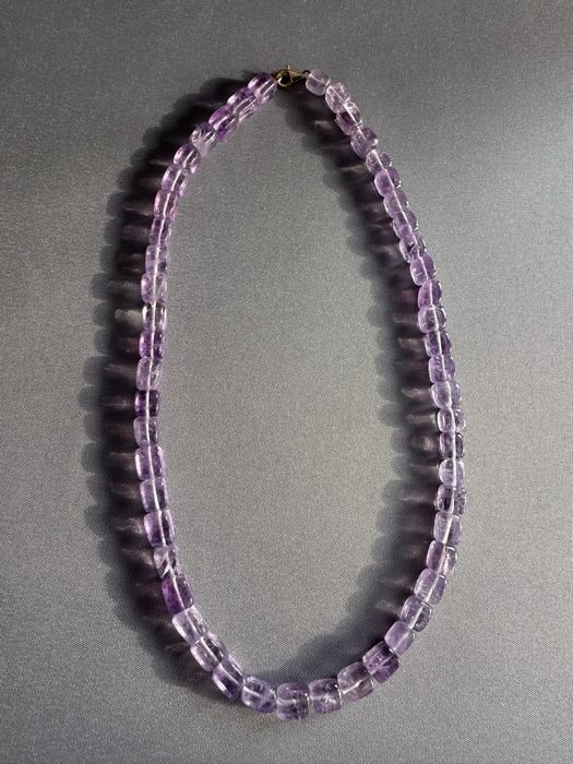 Colier ametiste inchizatoare aur