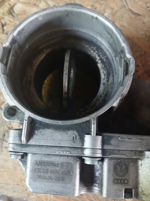 Дросел Vw Audi .