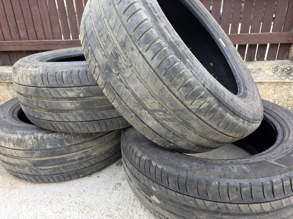 Anvelope Michelin vara  225/55R17