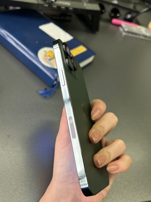 iPhone 13 Pro Max, Alpine Green, 256GB