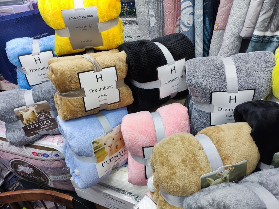 Овечка, травка, снежинка,плед оптом и розницу.