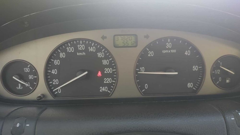 Lancia Lybra Оборудване LX