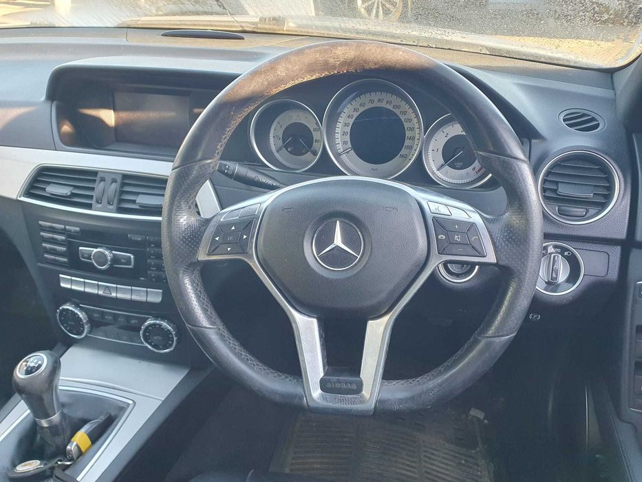 Dezmembrez Mercedes C Class W204 C220 2.2CDI Sport 2012