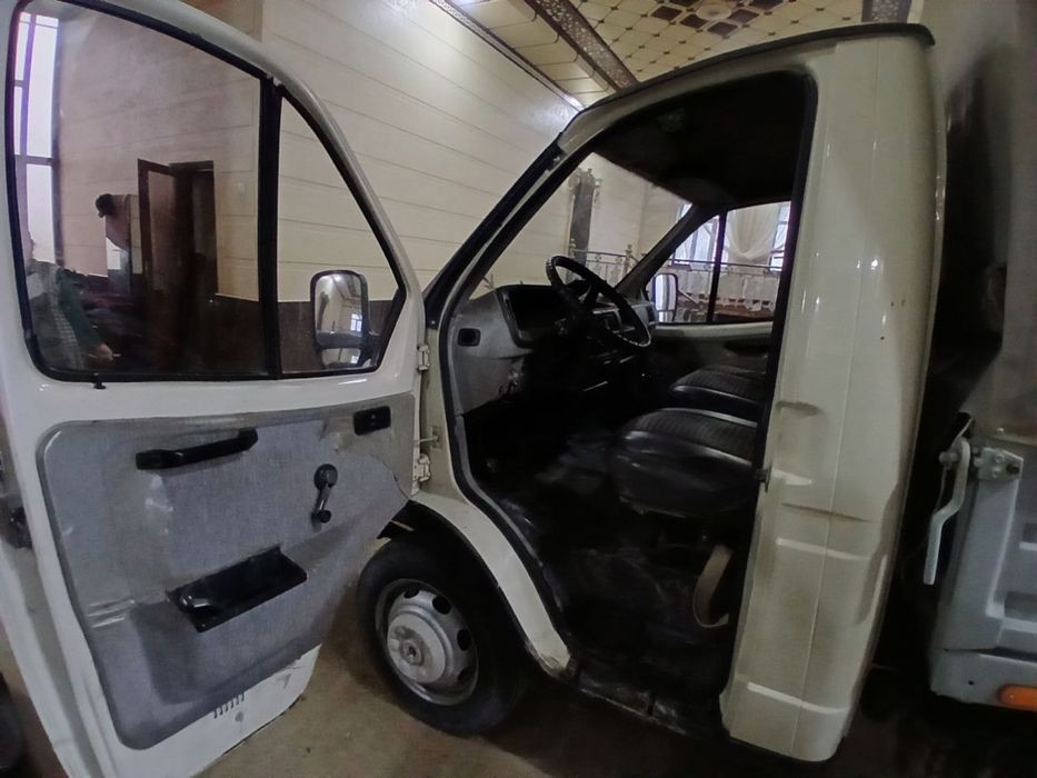 Gazel sotiladi tayyor moshina