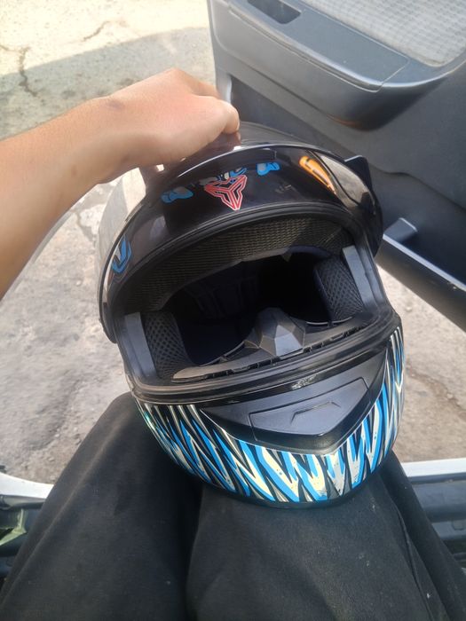 Шлем идеал 15000саудасы бар