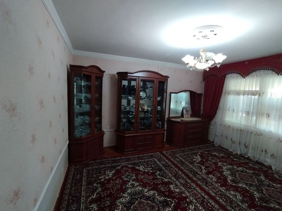 Дружбада 2 хонали квартира общий каридор Коратош райхон ва камолон каф