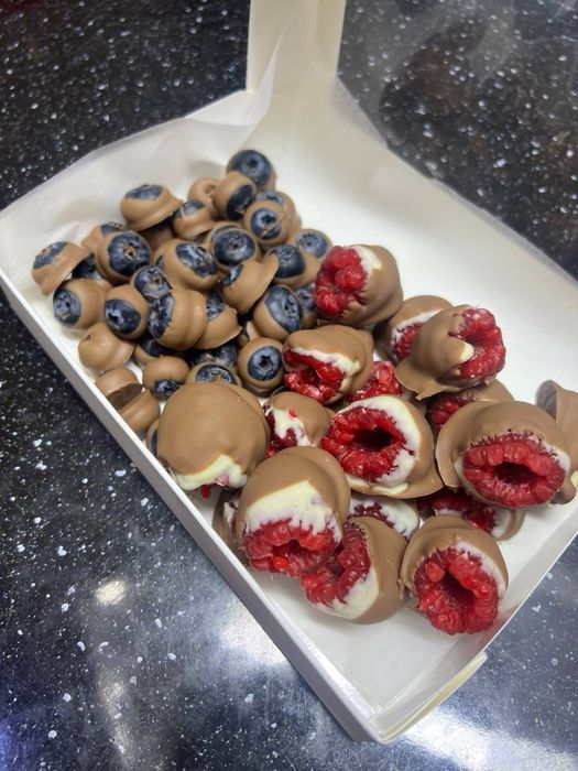 Жуда сифатли Шоколадли Кулупнай