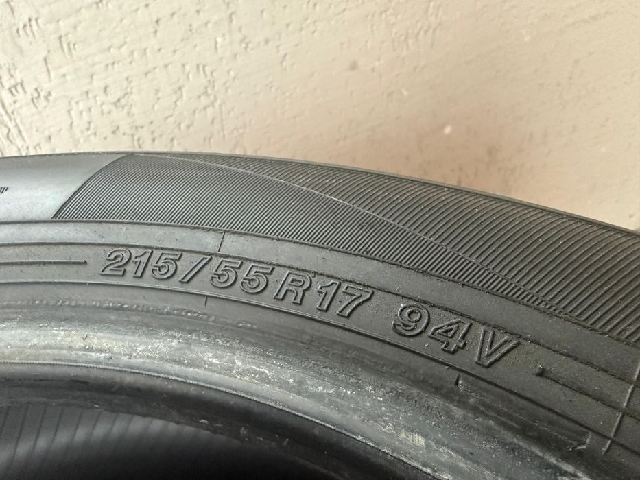 215/55/17 Yokohama