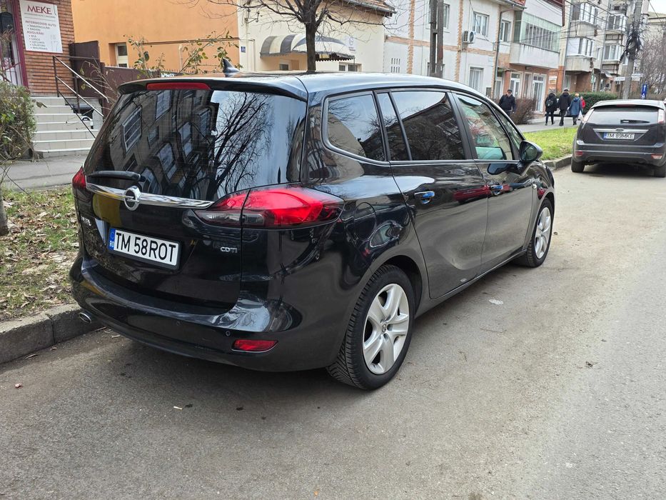 Vand Opel Zafira – 7 locuri – Automată – Diesel – Euro 6
