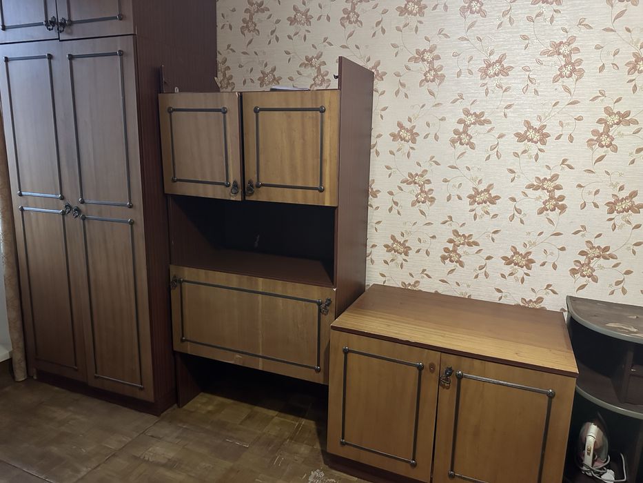 Отдам даром мебель, самовывоз. Срочно