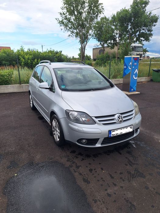 Vând vw golf plus
