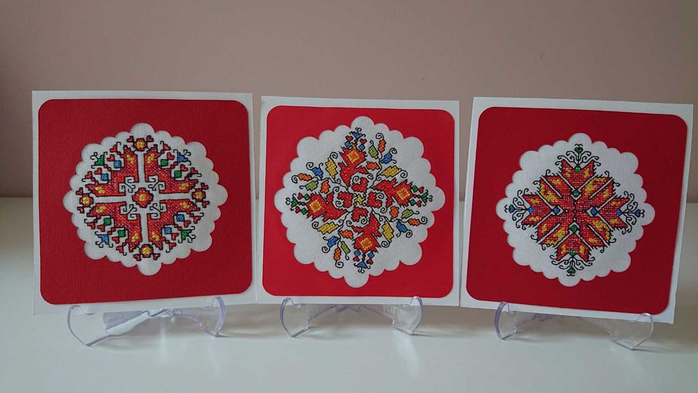 Бродирани картички