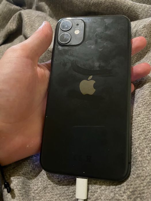 Iphone 11 ecranul spart