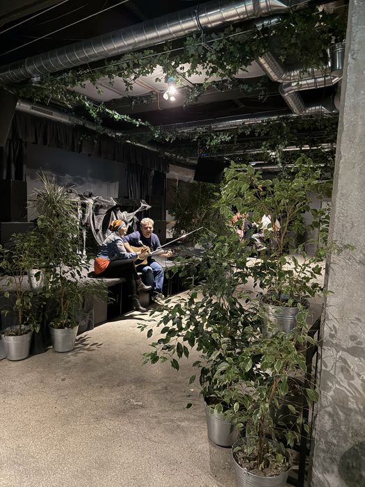 Locatie  evenimente, petreceri, lansari produs, majorate, concerte