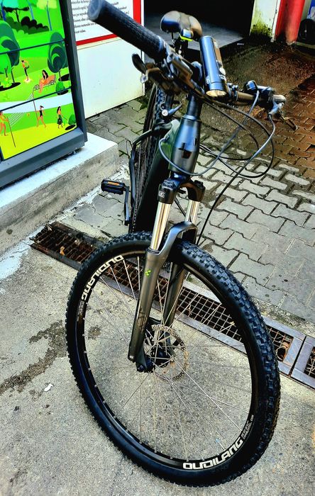 Bicicleta Cube Reaction Pro Hybrid 29