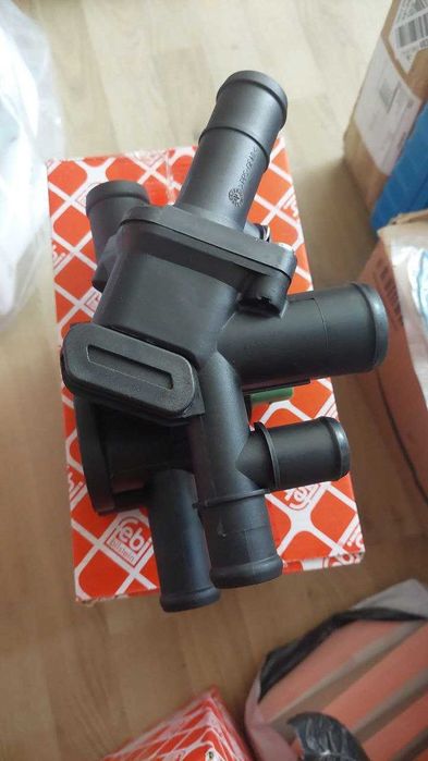 Термостат, охладителна течност FEBI BILSTEIN