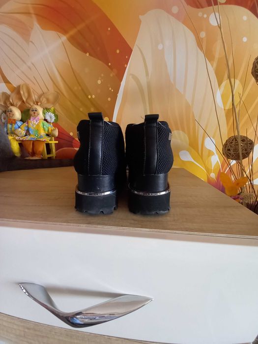 Оригинални Calvin Klein  , united nude, pinko, Converse