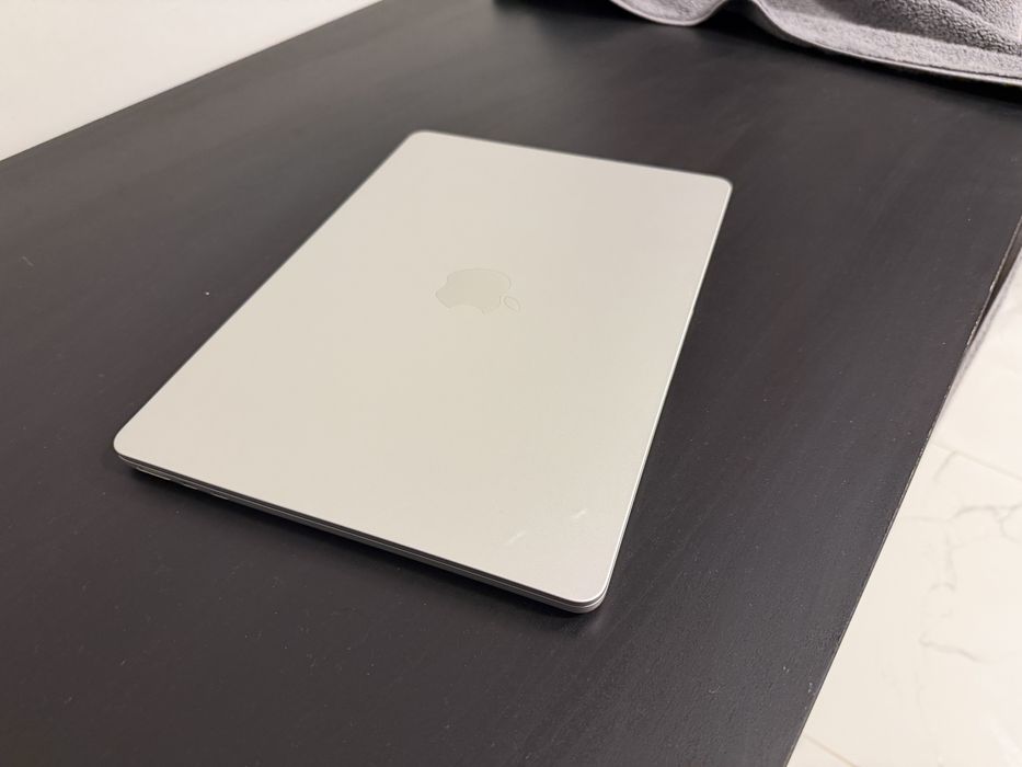 MacBook Air M4 16GB RAM 256GB SSD Бартер