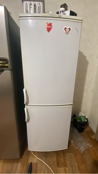 Продам холодильник бирюса