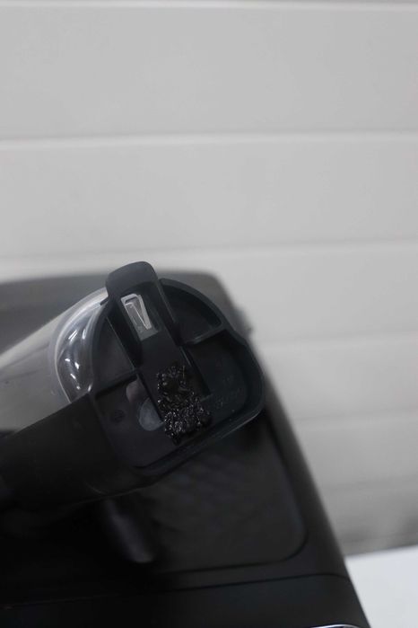 Кафеавтомат Philips Series 2300 LatteGo (EP2330/10), кафемашина с кана