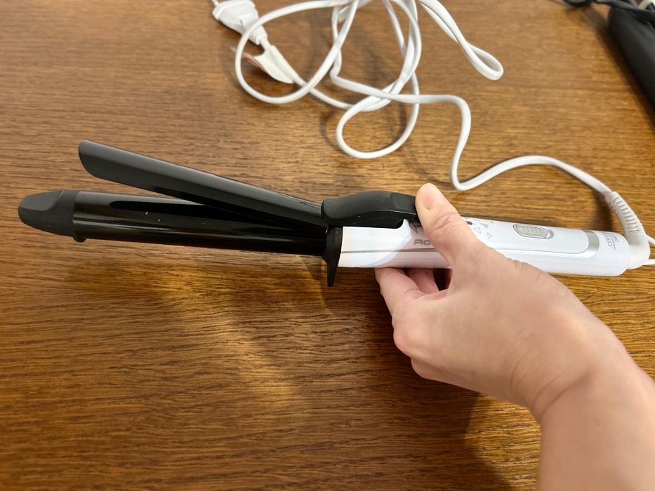 Ondulator Rowenta

Stare foarte buna