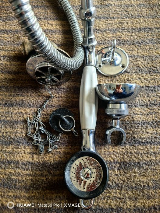 Baterie cadă baie și baterie lavoar Fanem.