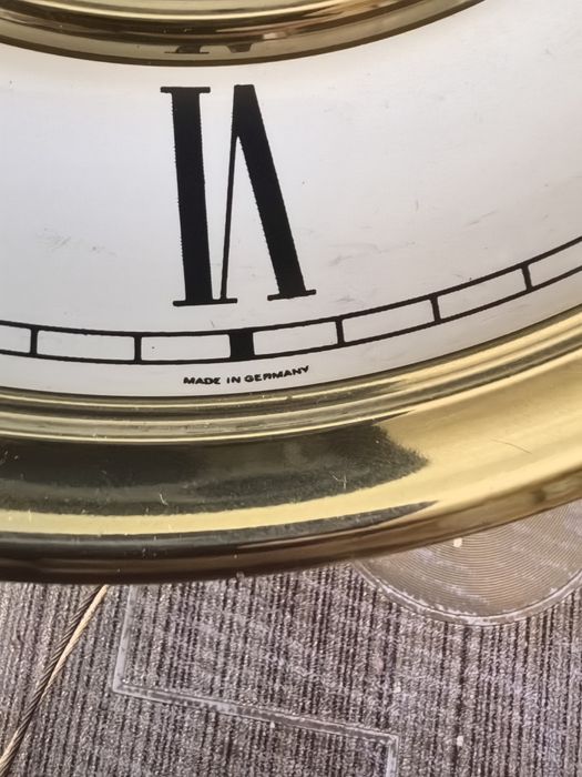 Немски часовник ОГРОМЕН