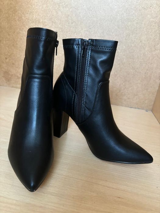 Новые женские ботильоны