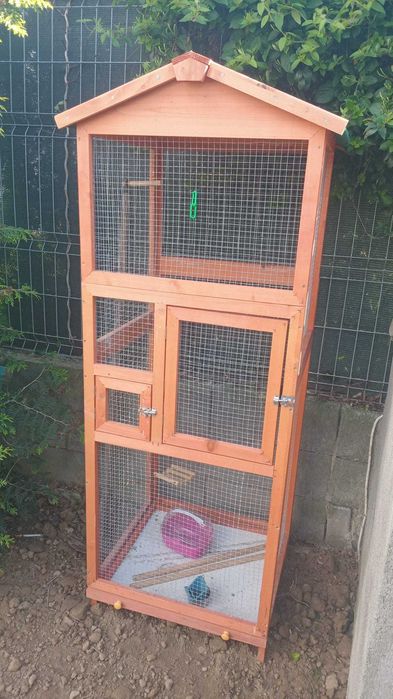 Vând cușcă păsări