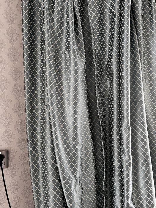 Жапқыш сатылады.