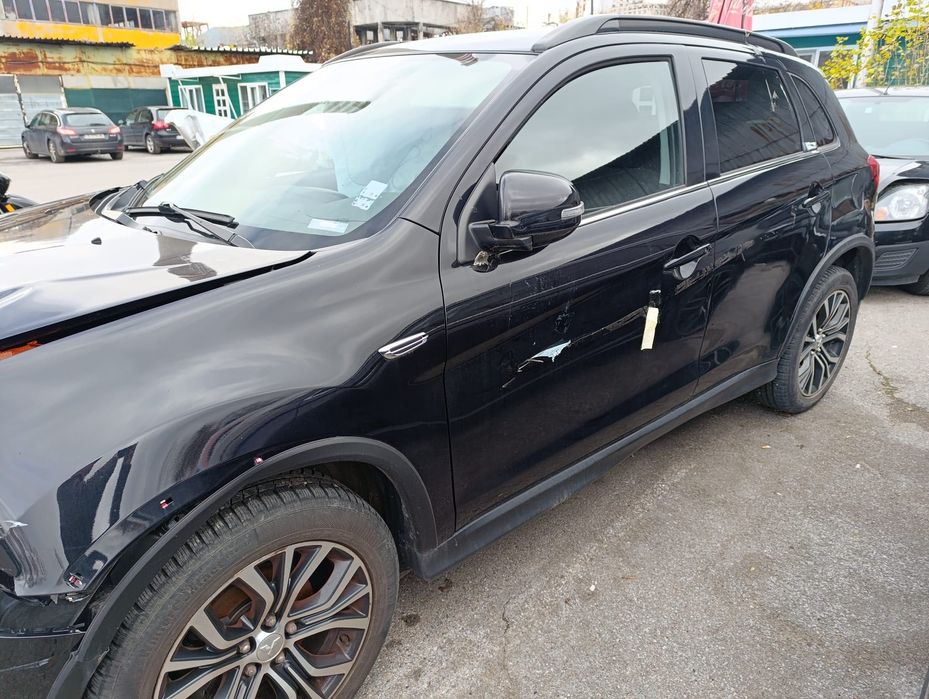 Mitsubishi ASX Diamond на части