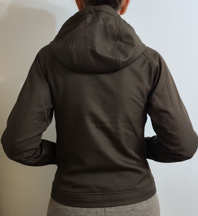 Jachetă Softshell Salomon – Protecție Vânt/Ploaie – Khaki/Olive