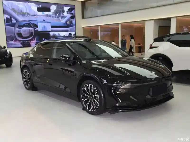 Zeekr 007 Performance 660 Km nasiya savdo