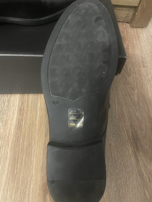 Pantofi eleganti barbati semiluciosi din piele