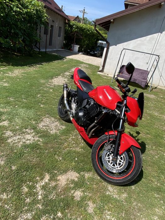 Vand kawasaki z750,An 2004, mai multe detalii la tel