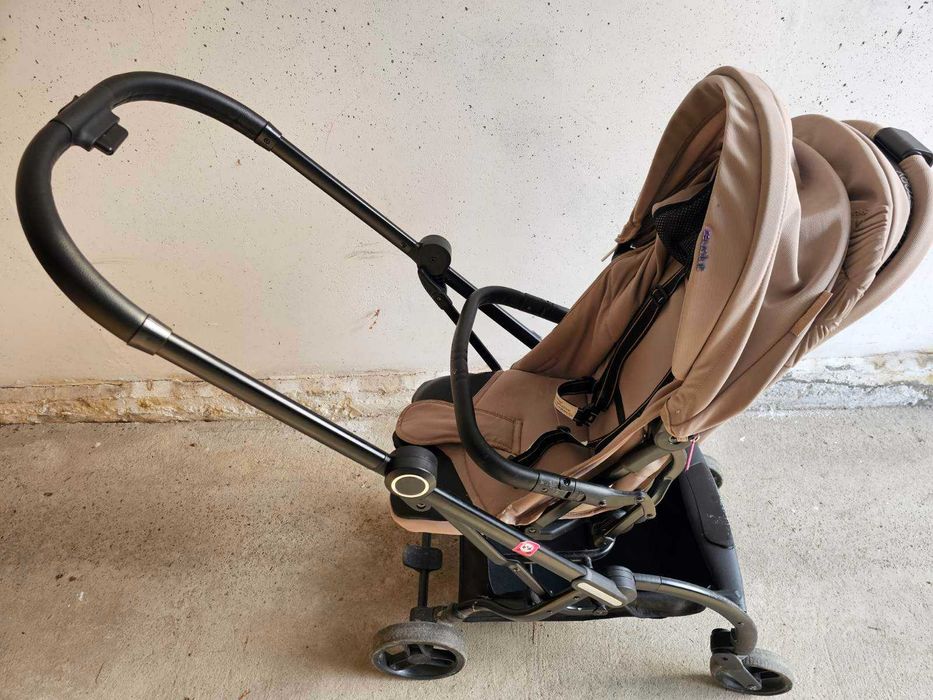 Лятна количка chipolino revolut