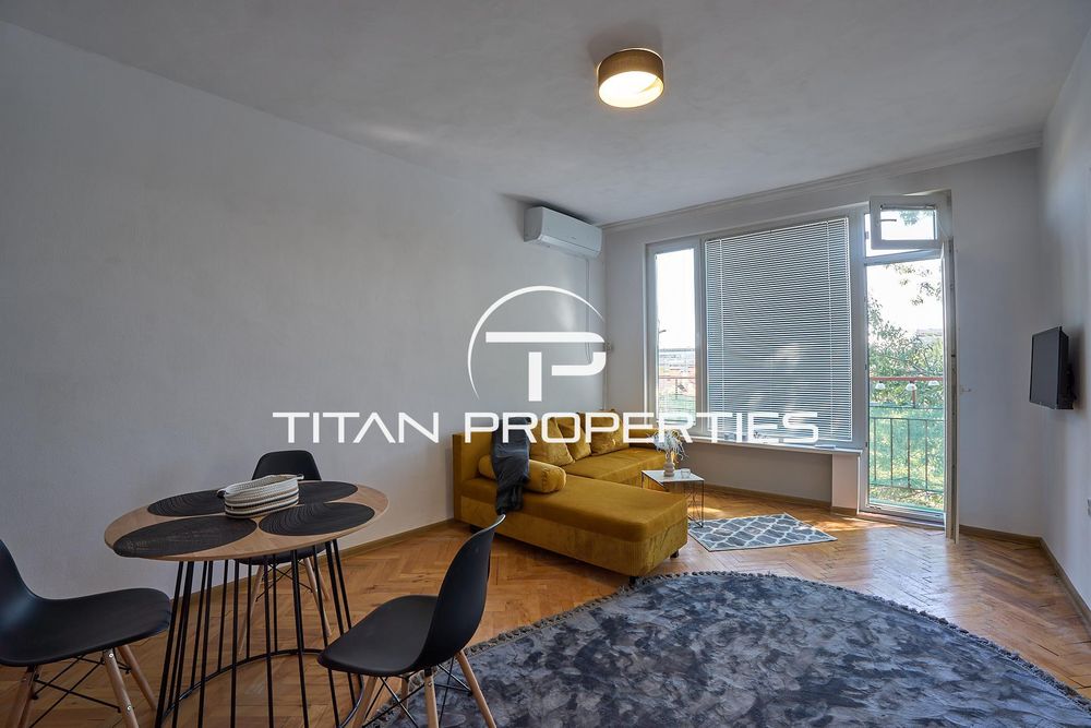 Дава се под наем Тристаен апартамент в Пловдив, Център - 90 кв.м за 661.98 € - Снимка #1