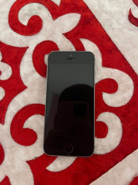 Айфон 5с 16гб старый